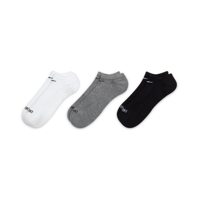 Nike SB Socks 3 Pack Everyday Plus Cushioned No Show Multi Med off foot