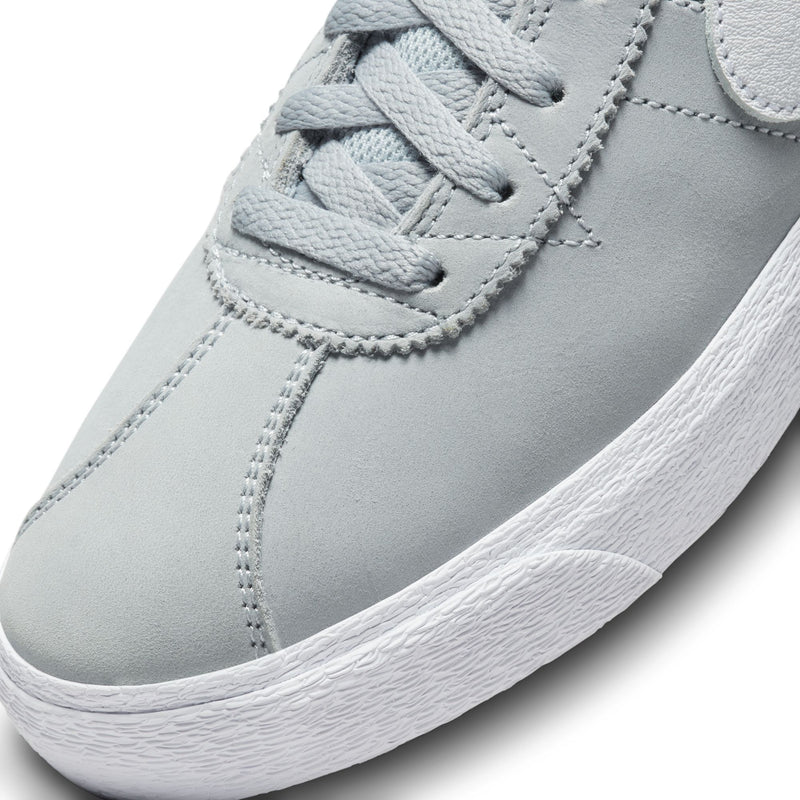 Nike SB Bruin High ISO Wolf Grey White toe detail
