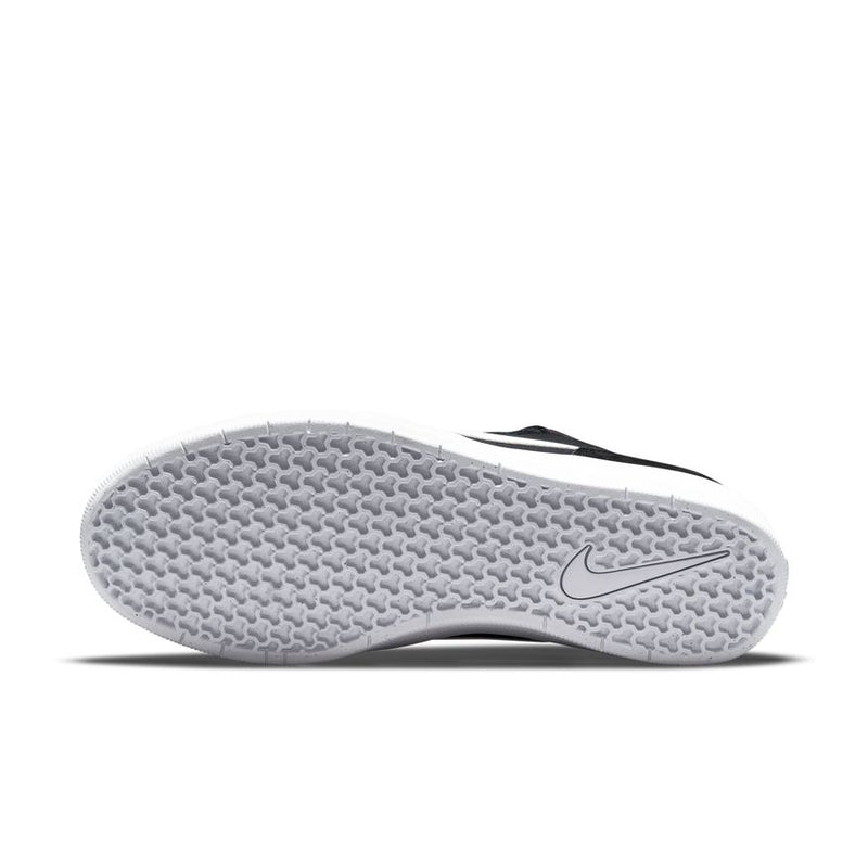 Nike SB Force 58 Black/White sole