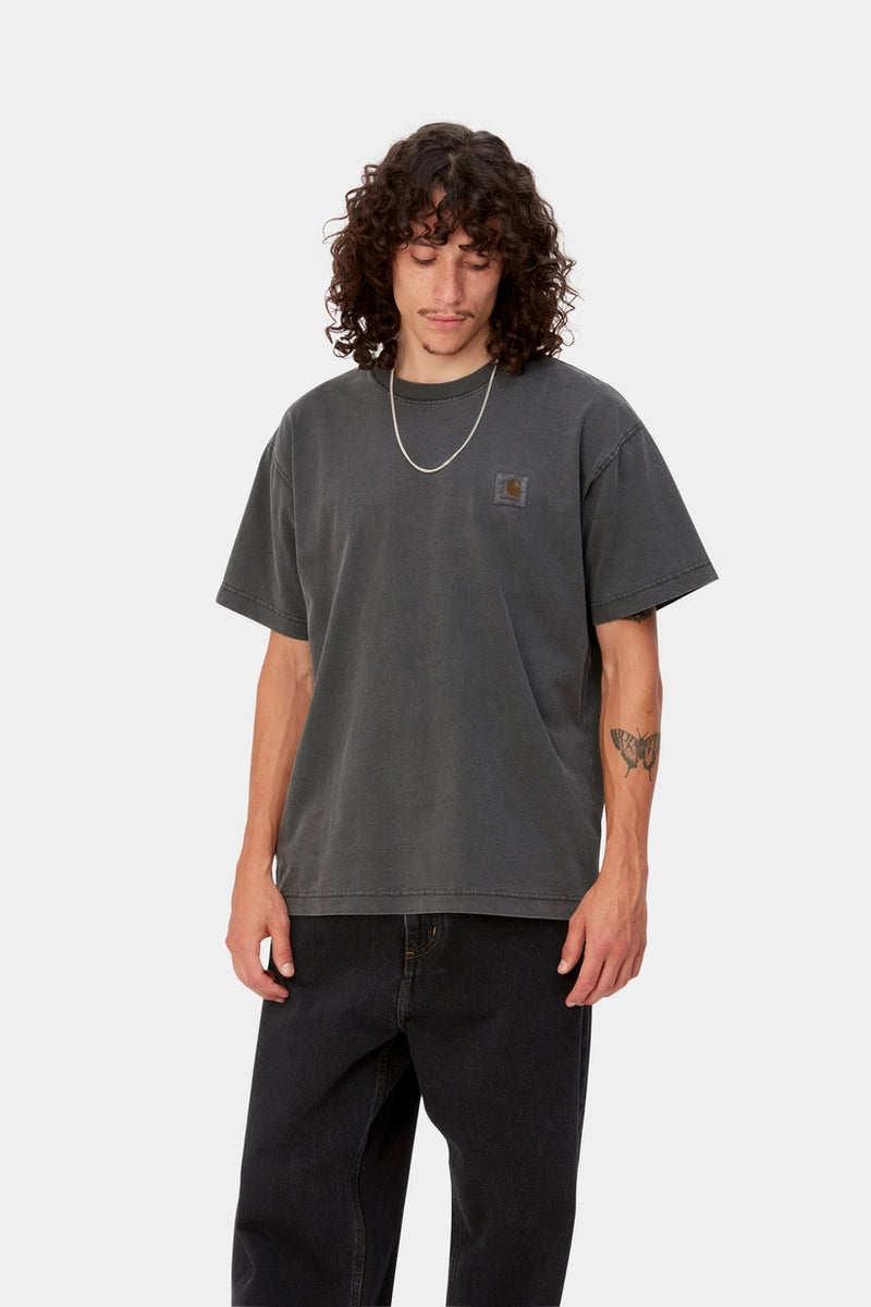 Carhartt WIP T-Shirt Nelson Charcoal Garment Dyed on model front