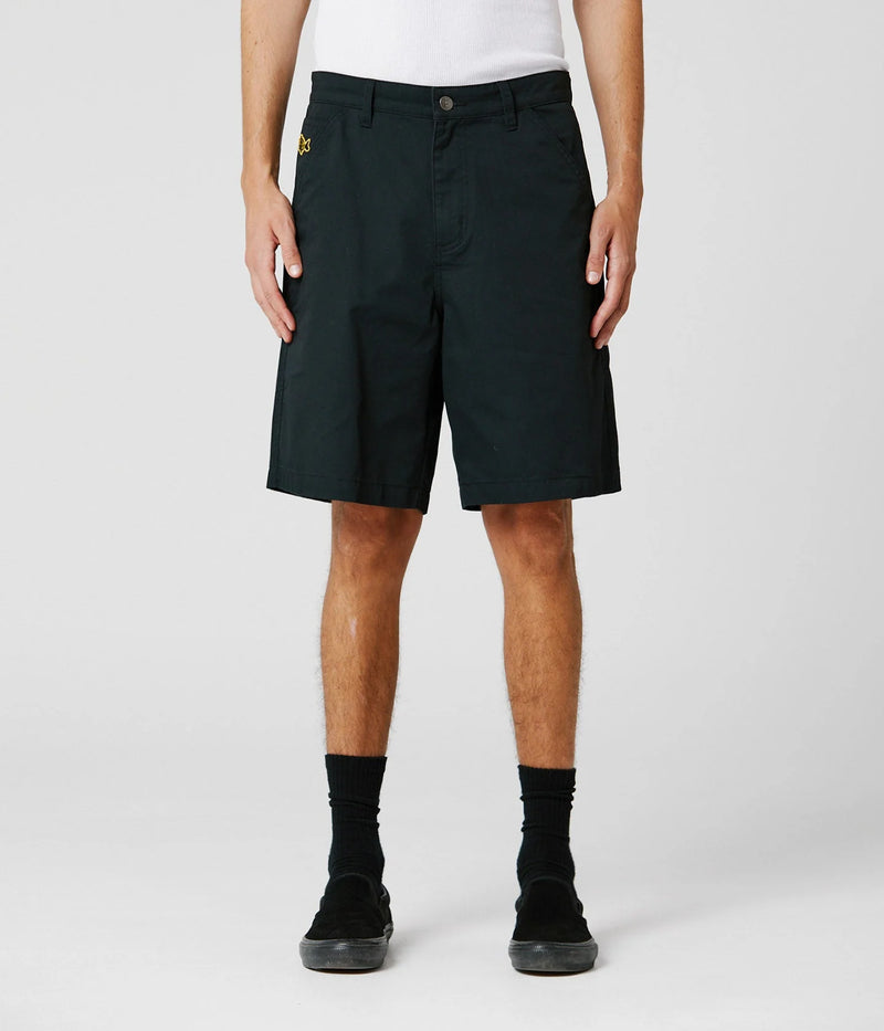 Former Shorts Reynolds 21 Walkshort Black on model front view