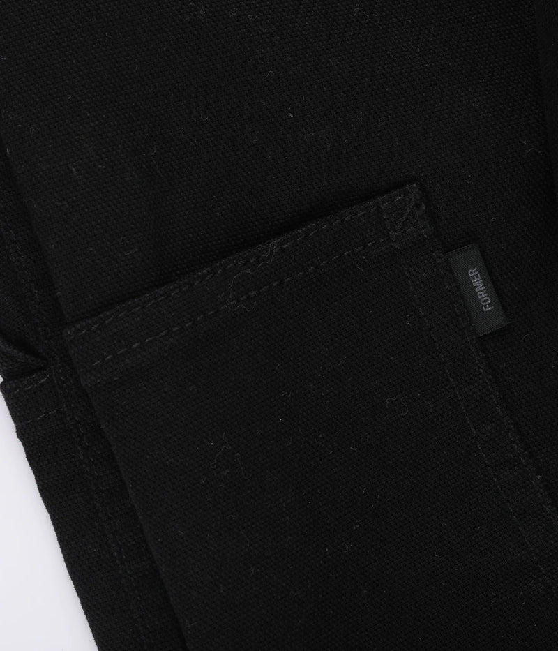 Former VT Pant Distend Black side pocket detail