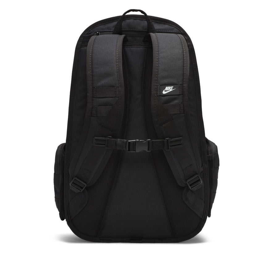 Black nike sb backpack sale