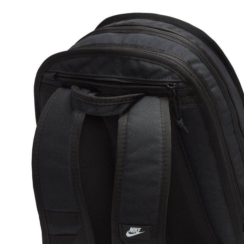 Nike SB Backpack RPM 2.0 Black White back pocket