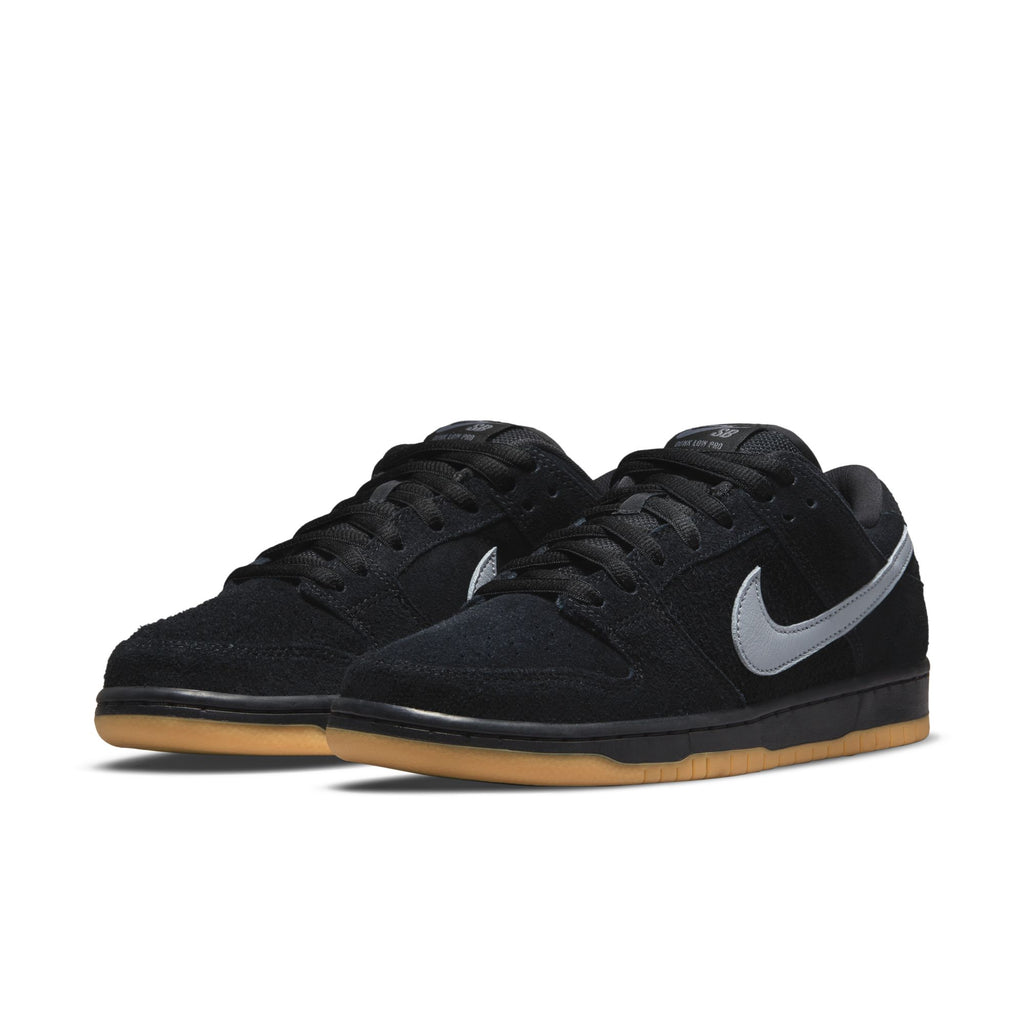 Nike SB Dunk Low Pro Black/Cool Grey pair view
