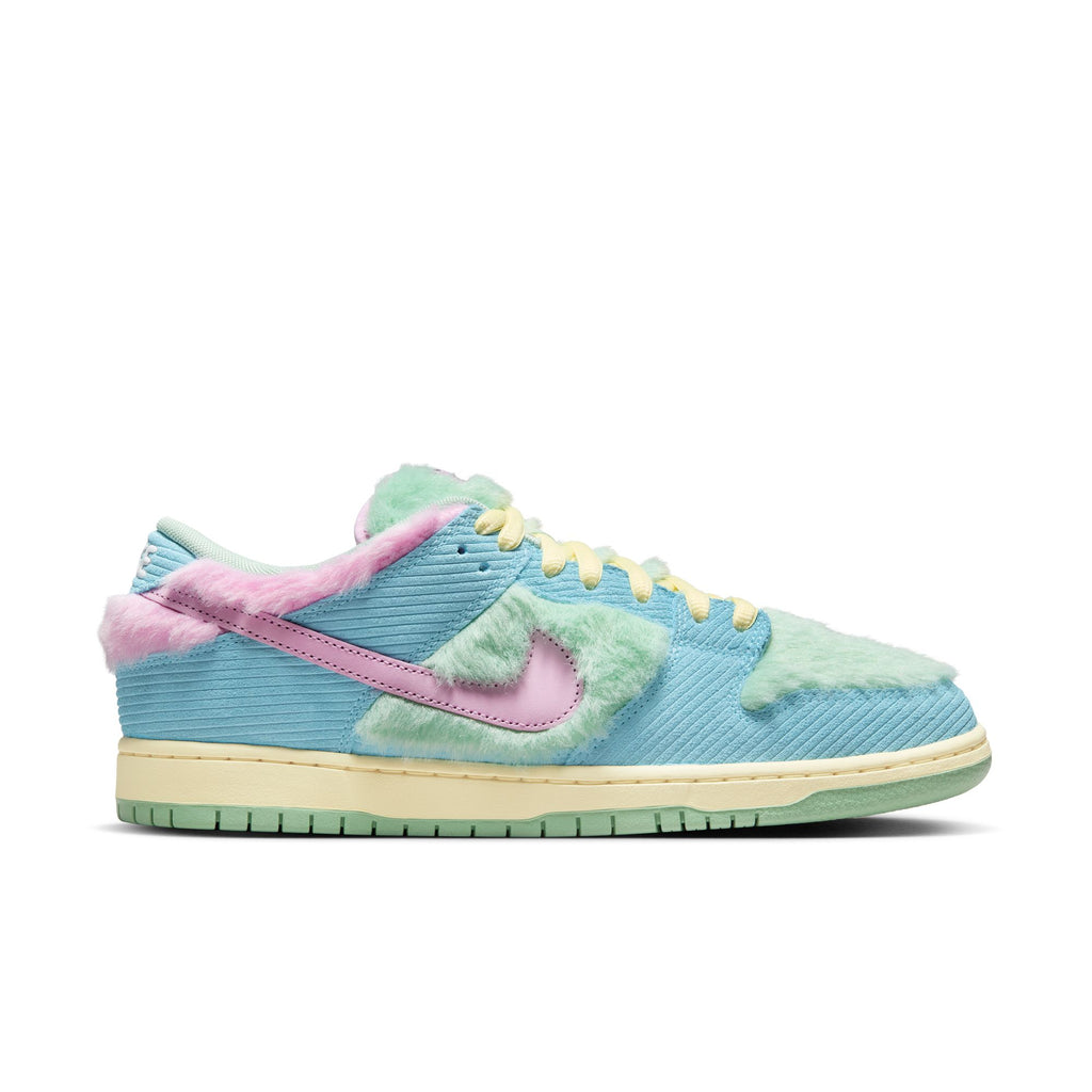 Nike SB Dunk Low Pro QS Verdy Visty side view