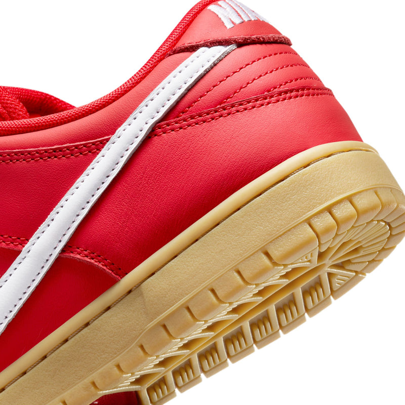 Nike SB Dunk Low Pro University Red/White-University Red heel close up