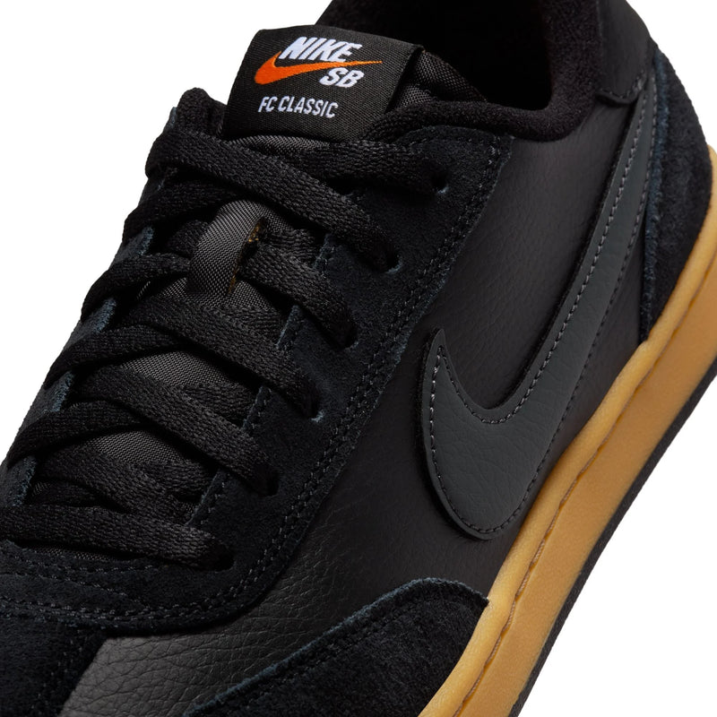 Nike SB FC Classic Black/Anthracite-Black-Vivid Orange swoosh detail