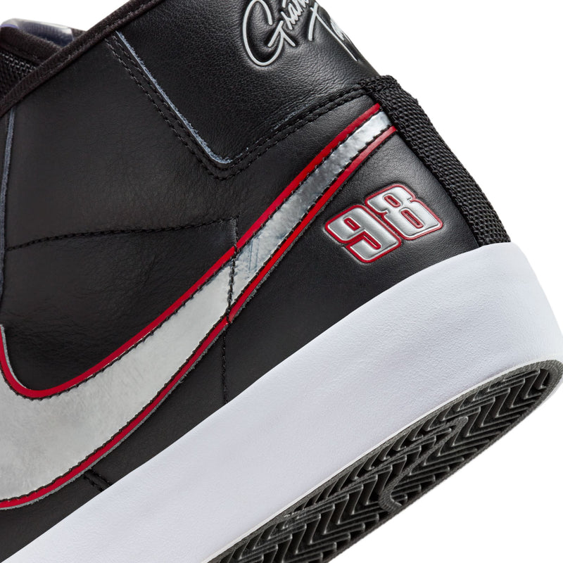 Nike SB Zoom Blazer Mid Pro GT Black/Metallic Silver-University Red heel detail