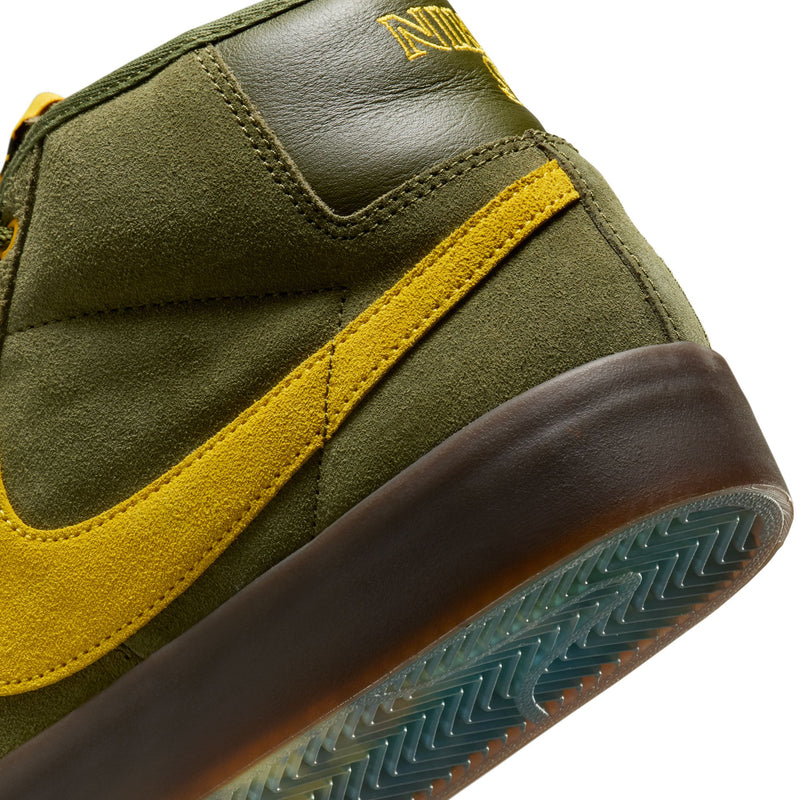 Nike SB Zoom Blazer Mid QS "Anti Hero" Rough Green/Amarillo/Rough Green