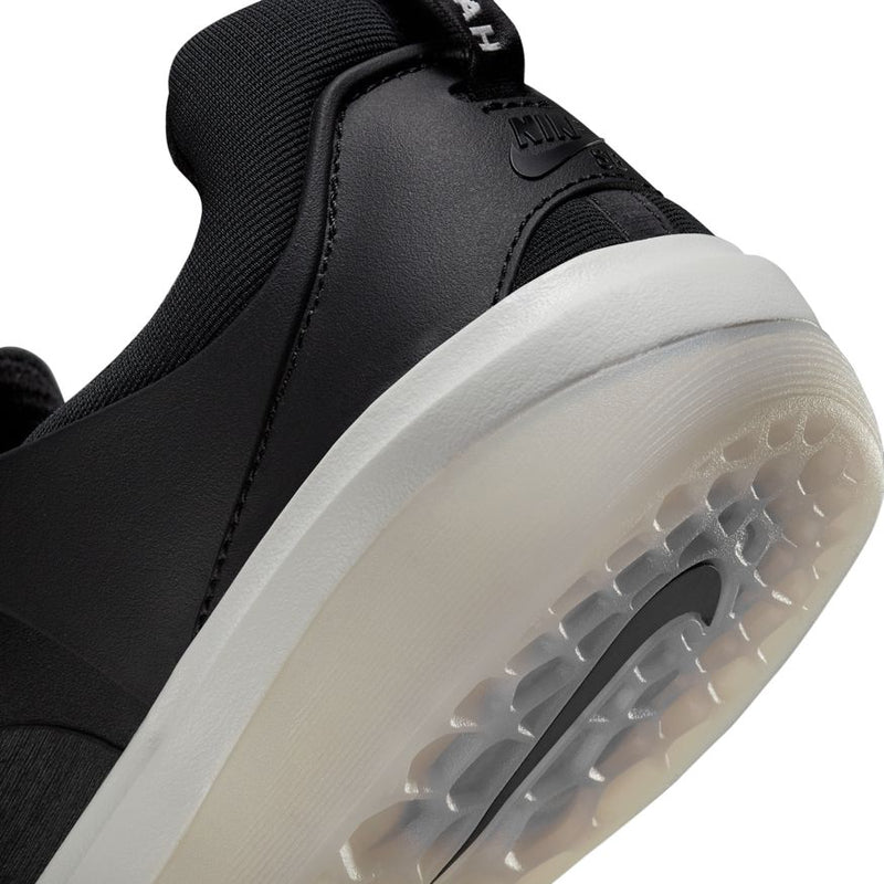 Nike SB Zoom Nyjah 3 Black/White-Black-Summit White heel detail